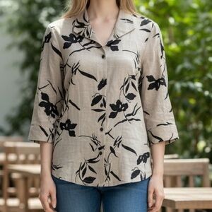 Chic Beige Floral Button Down Tunic